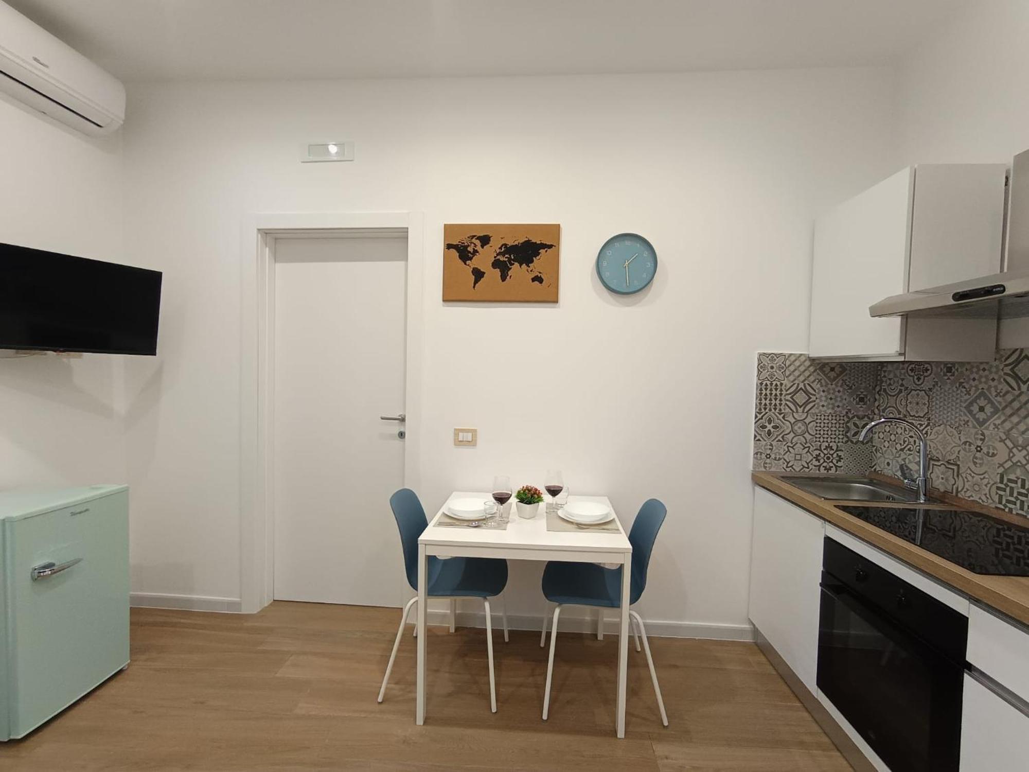 Dimora Crispi 70 Apartment Bari Exterior foto