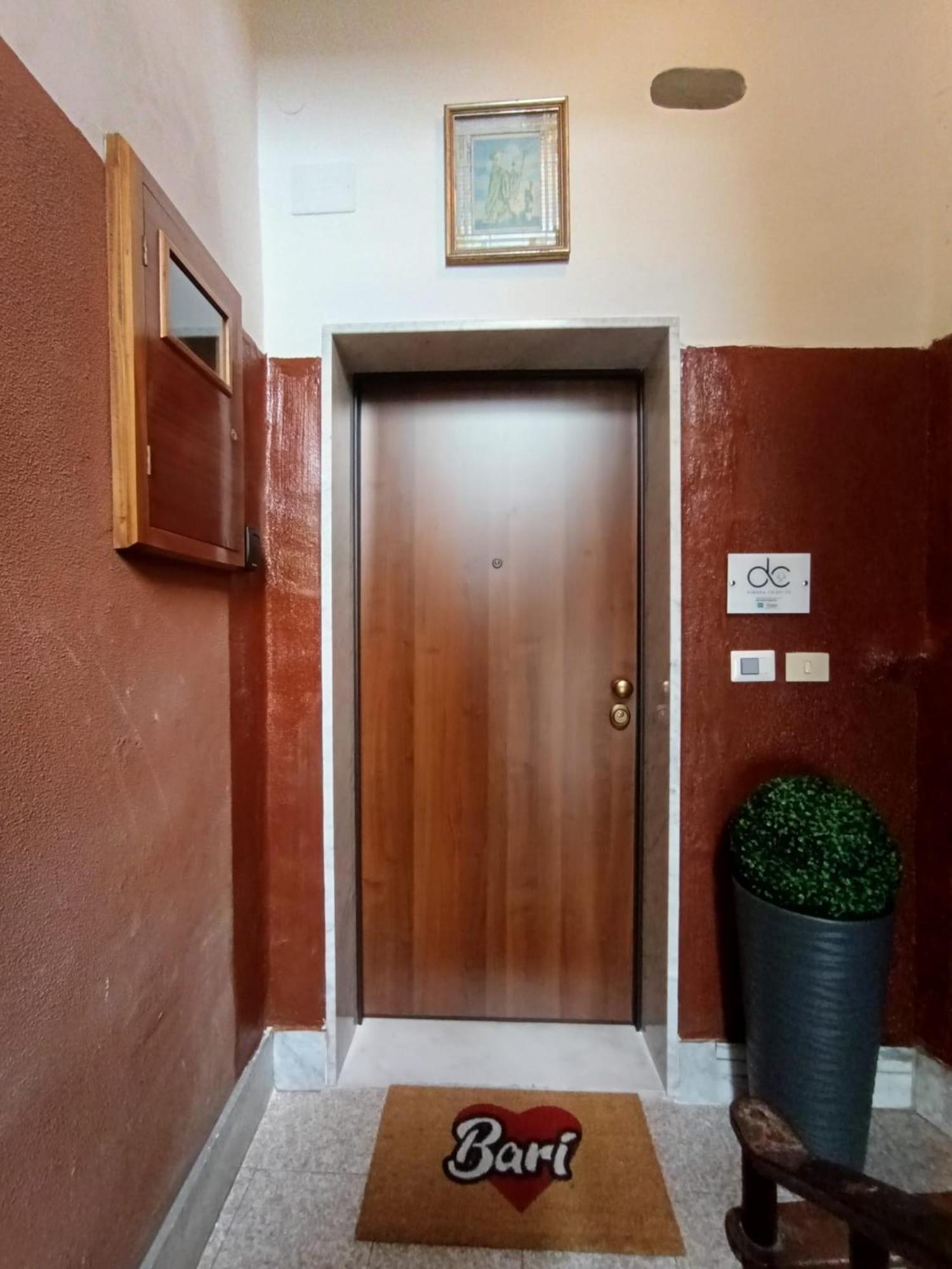 Dimora Crispi 70 Apartment Bari Exterior foto